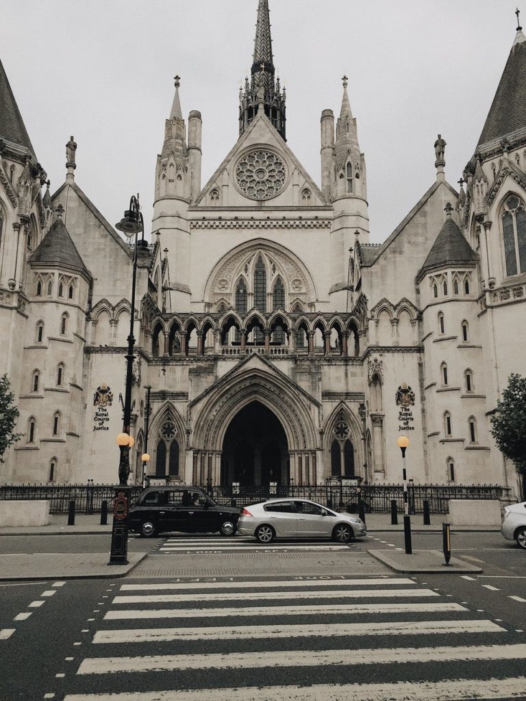 the royal courts of justice in london
